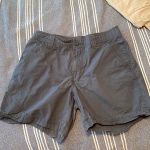 Columbia 5” inseam shorts